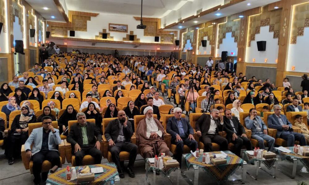 گزارش تصویری مرحله مقدماتی شانزدهمین و بیست و ششمین مسابقات سراسری قرآن کریم، نهج‌البلاغه و اذان بهار در بهار ویژه کارکنان ، همسران و فرزندان کارکنان منطقه دو عملیات انتقال گاز ایران
