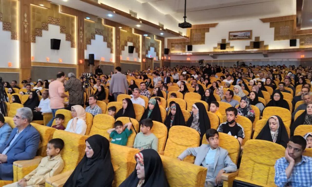 گزارش تصویری مرحله مقدماتی شانزدهمین و بیست و ششمین مسابقات سراسری قرآن کریم، نهج‌البلاغه و اذان بهار در بهار ویژه کارکنان ، همسران و فرزندان کارکنان منطقه دو عملیات انتقال گاز ایران