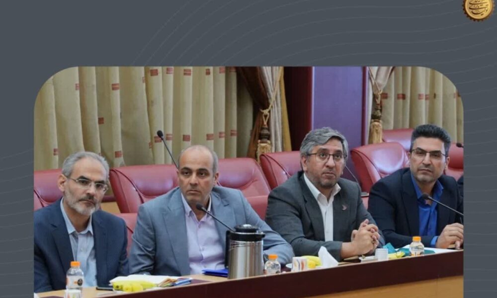 گزارش تصویری  انعقاد تفاهم‌نامه همکاری سه‌جانبه بین وزارت علوم، معاونت علمی ریاست جمهوری و گروه فولاد مبارکه