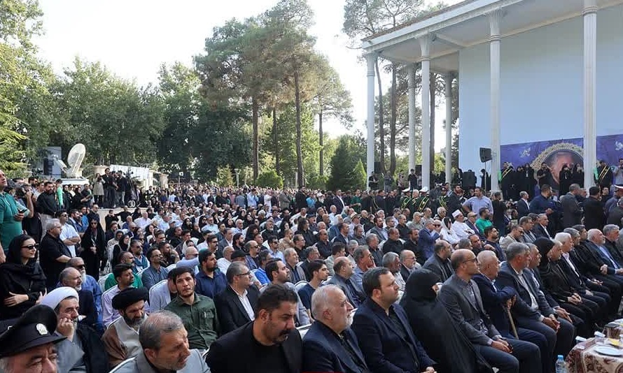 خالق اثر نگارگری عصر عاشورا در نصف جهان آرام گرفت