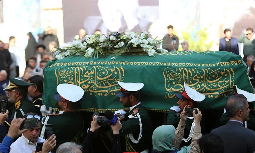 خالق اثر نگارگری عصر عاشورا در نصف جهان آرام گرفت