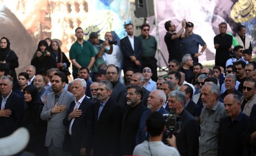 خالق اثر نگارگری عصر عاشورا در نصف جهان آرام گرفت
