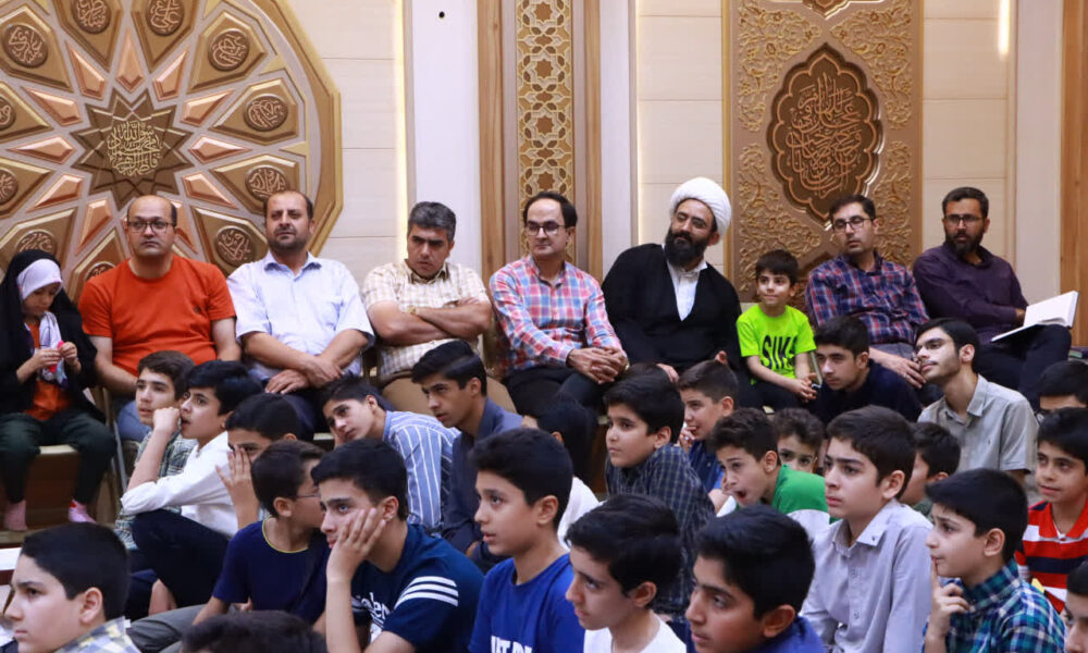 گزارش تصویری ازجلسه مرکزی و تخصصی قرائت قرآن کریم در موسسه فرهنگی قرآنی بینه اصفهان