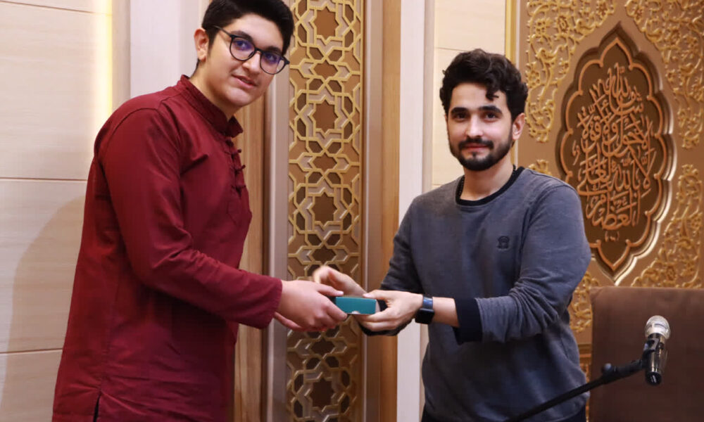 گزارش تصویری ازجلسه مرکزی و تخصصی قرائت قرآن کریم در موسسه فرهنگی قرآنی بینه اصفهان