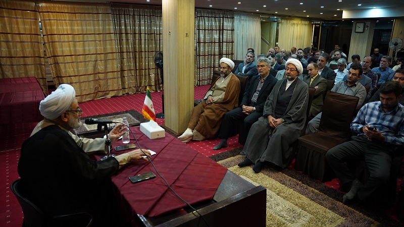 برگزاری همایش و کارگاه تخصصی آموزشی توانمند سازی فرماندهان بسیج ادارات کل و دستگاه های اجرایی استان اصفهان