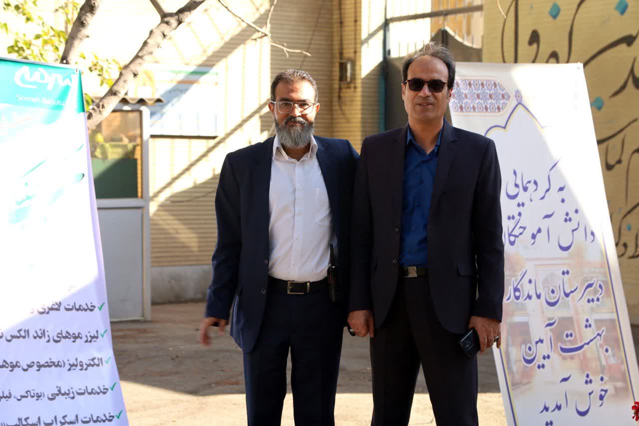 اولین گردهمایی بزرگ دانشآموختگان دبیرستان ماندگار بهشتآیین با حضور مسئولین استان ،پیشکسوتان و دانشآموختگان