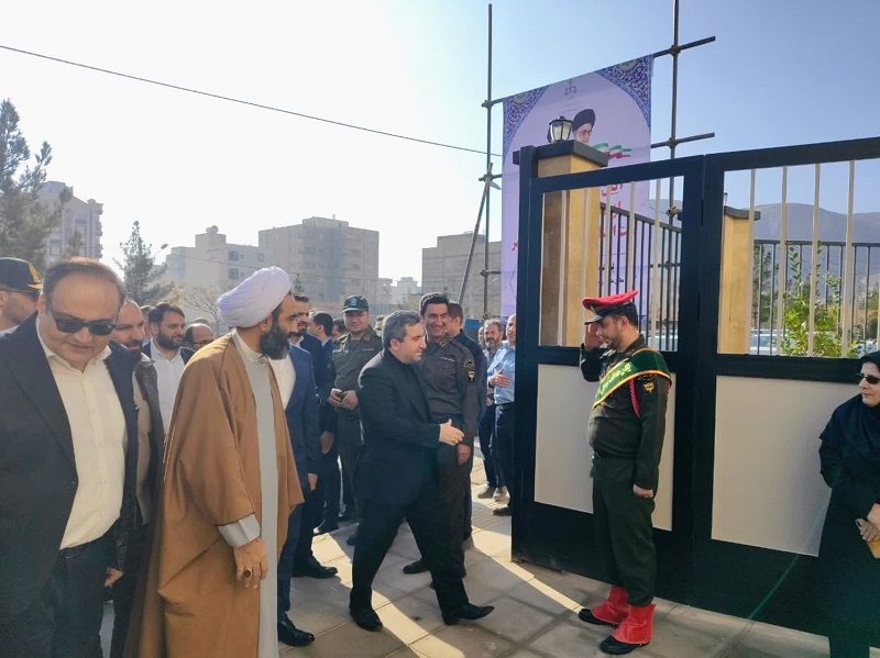 گزارش تصویری افتتاح ساختمان جدید اداره ثبت اسناد و املاک خمینی شهر