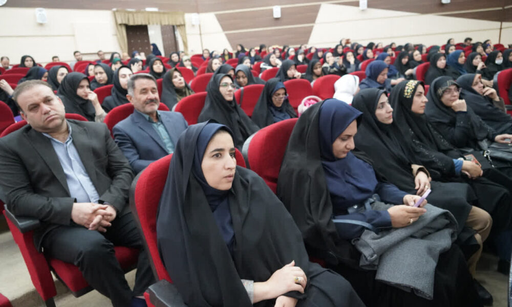 گزارش تصویری- برگزاری آیین تجلیل از برگزیدگان سومین دوره جشنواره «الف تا»
