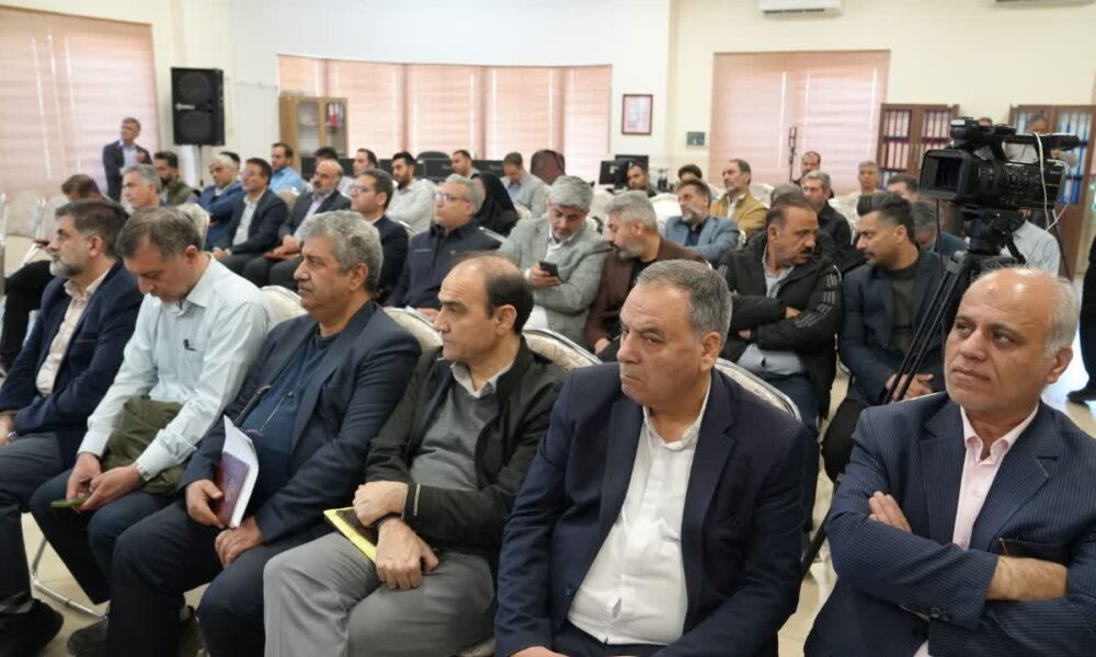 گزارش تصویری آیین افتتاح ویدئوکنفرانسی و متمرکز پروژه های صنعت برق استان اصفهان با حضور وزیر نیرو و استاندار